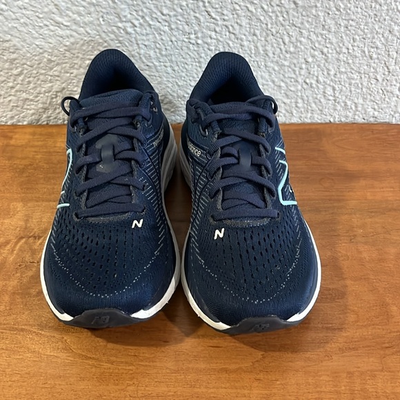 New Balance Sneakers Women's 6.5 Fresh Foam X 860 V13 Running Shoe - Picture 4 of 11